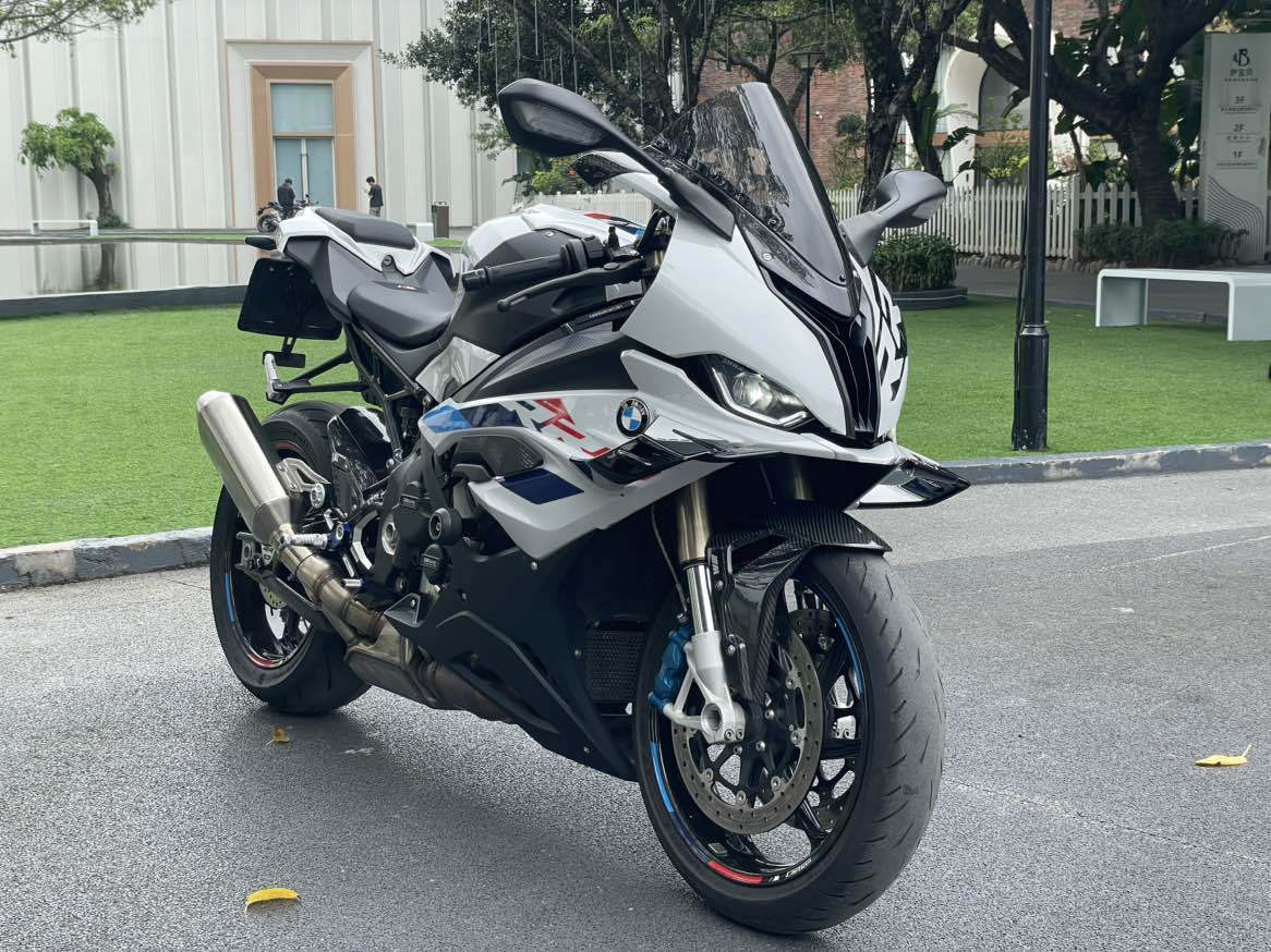 宝马 S 1000 RR