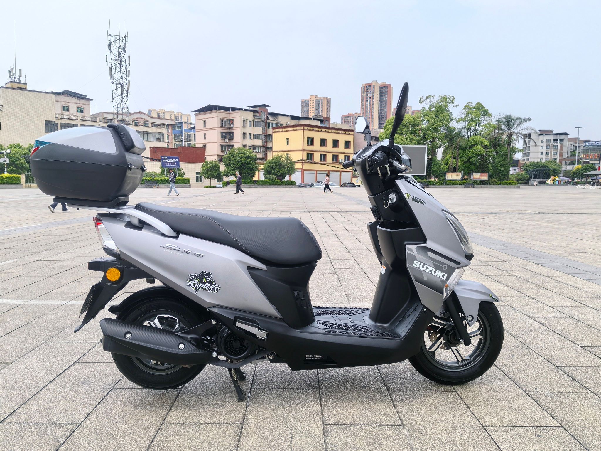 济南铃木 UY125