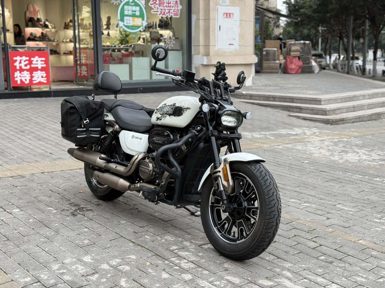 QJMOTOR 闪350