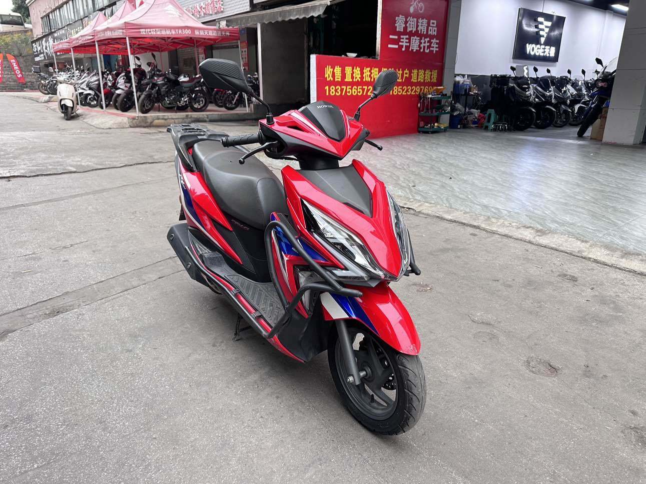 新大洲本田 裂行 RX125Fi