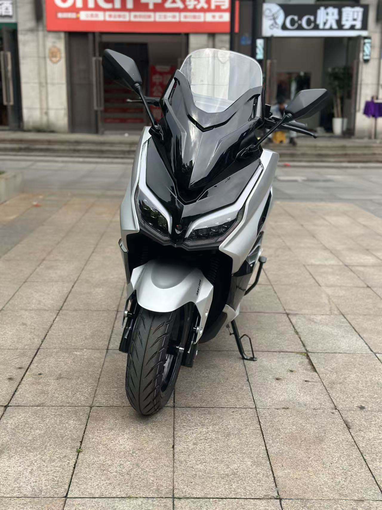 南方 飞鲨