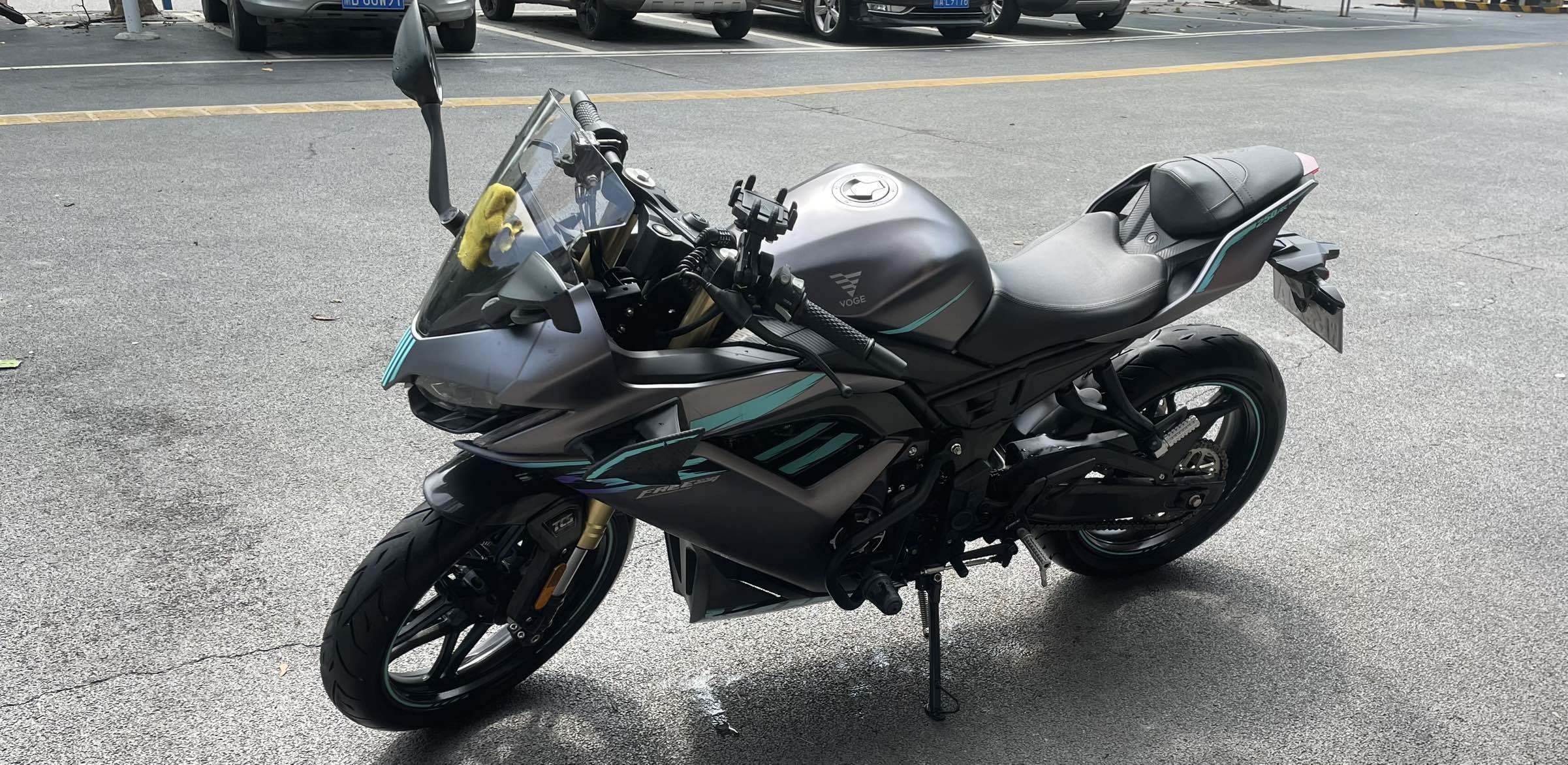无极 250RR