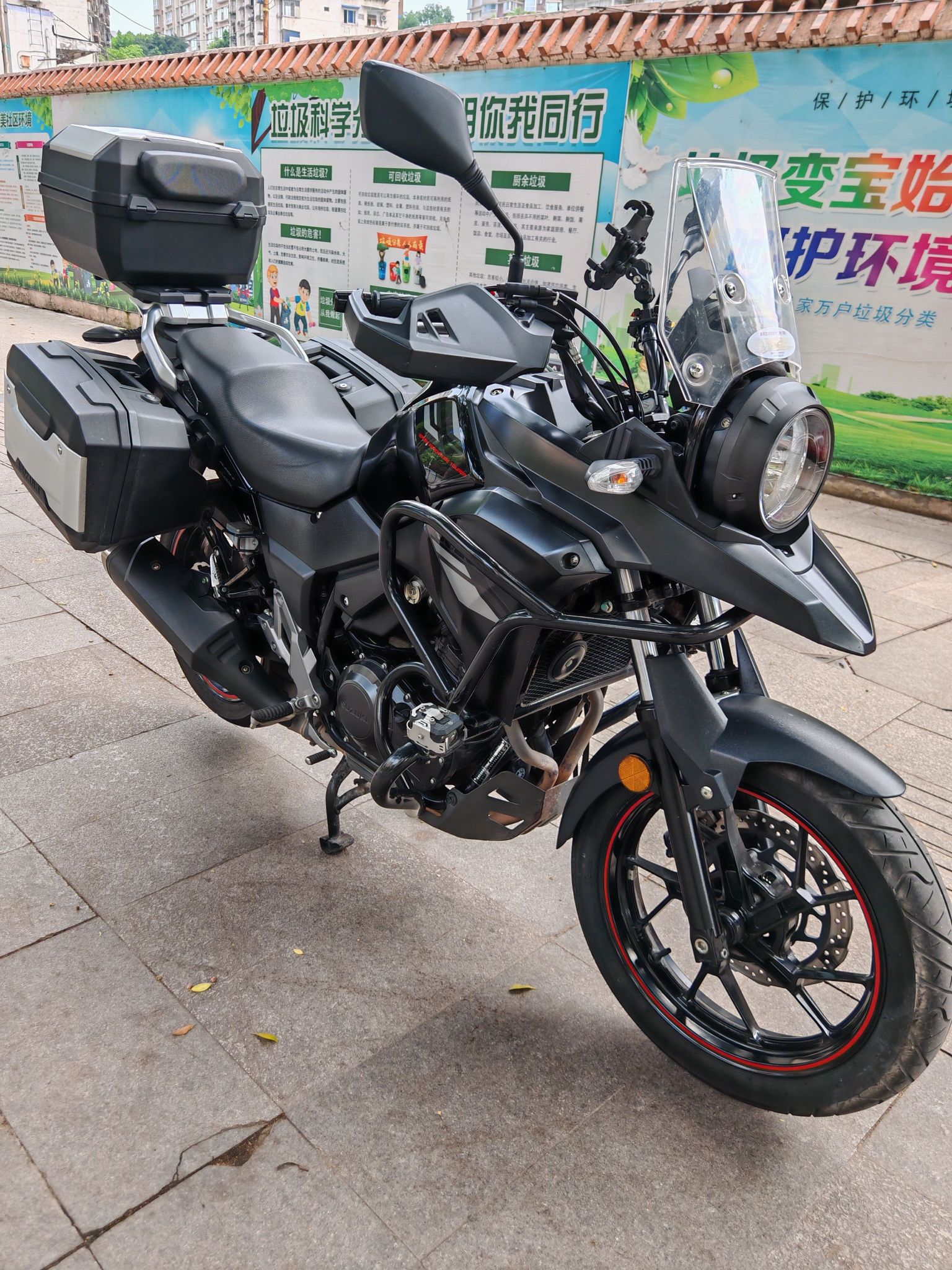 豪爵铃木 DL250