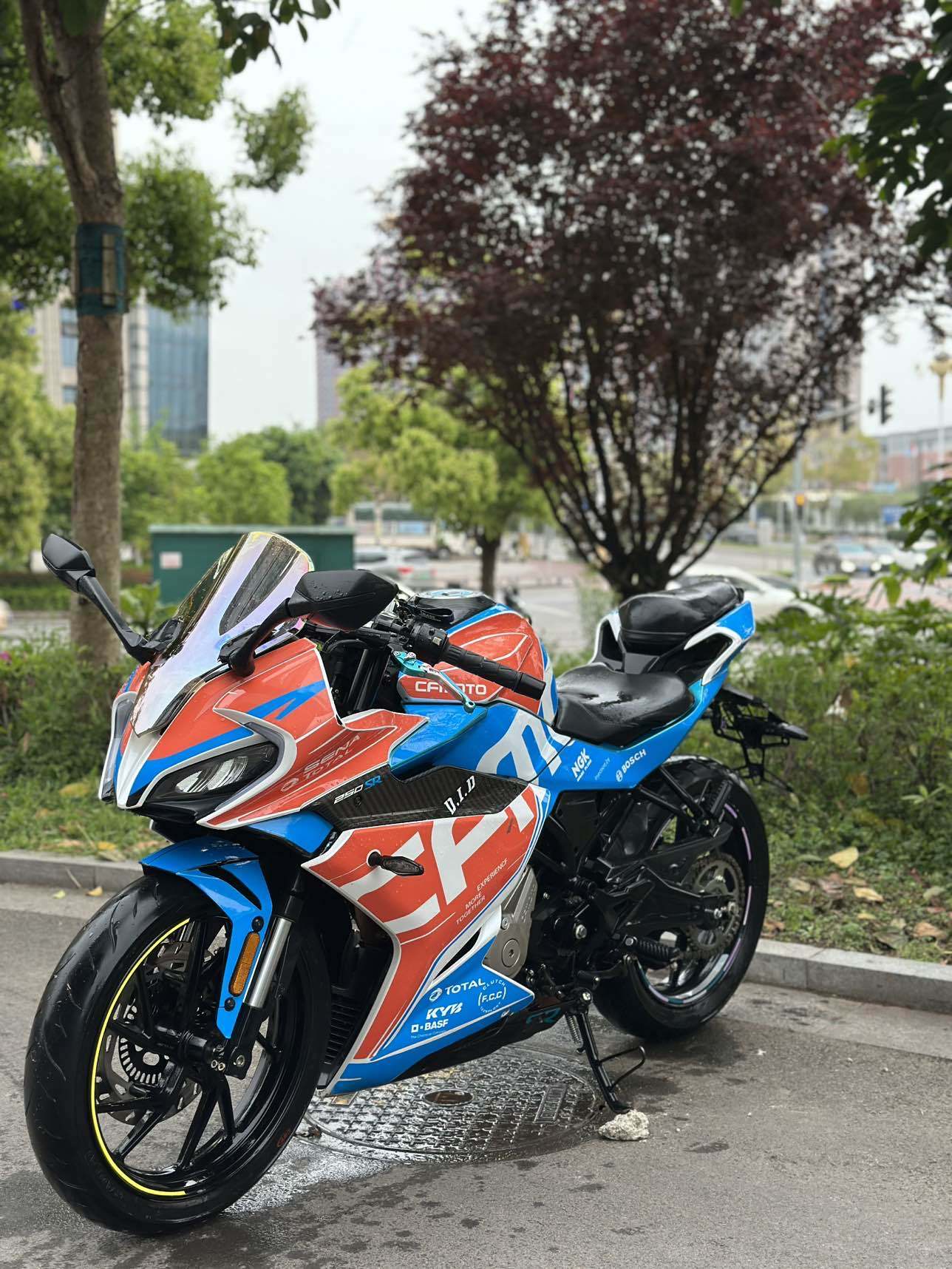 春风 250SR