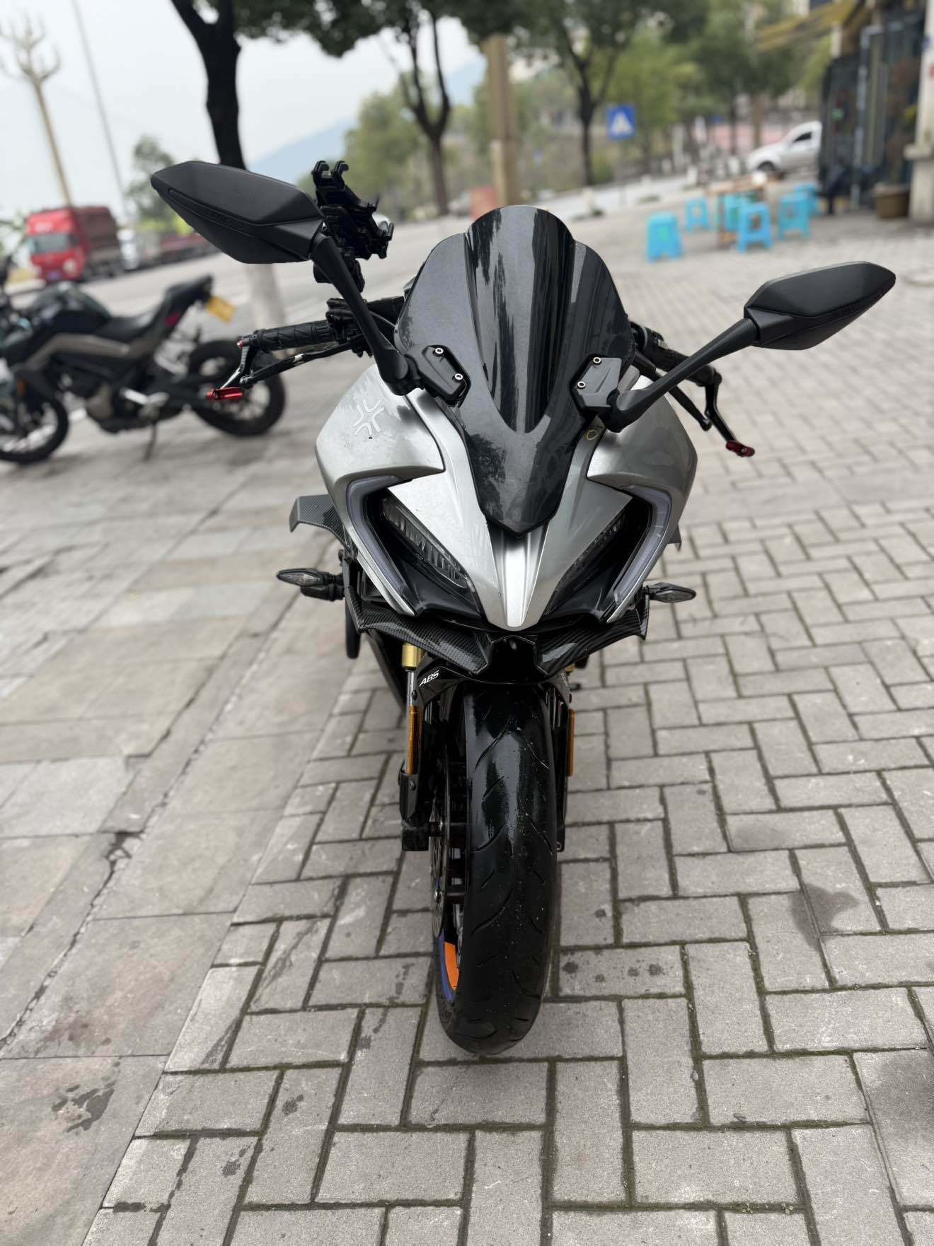 春风 250SR