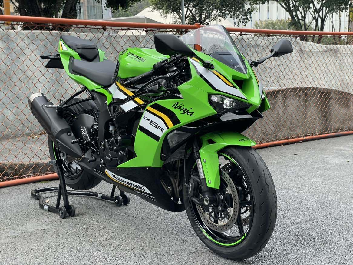 川崎 Ninja ZX-6R 