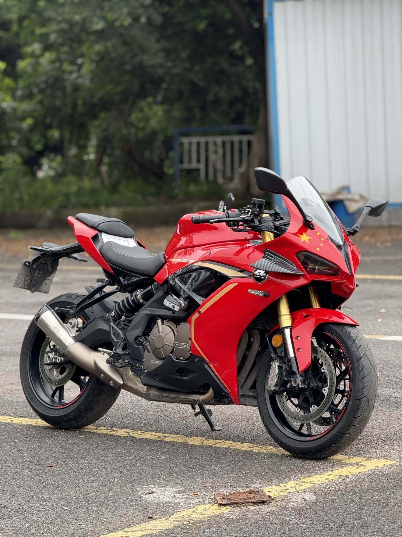 QJMOTOR 赛600