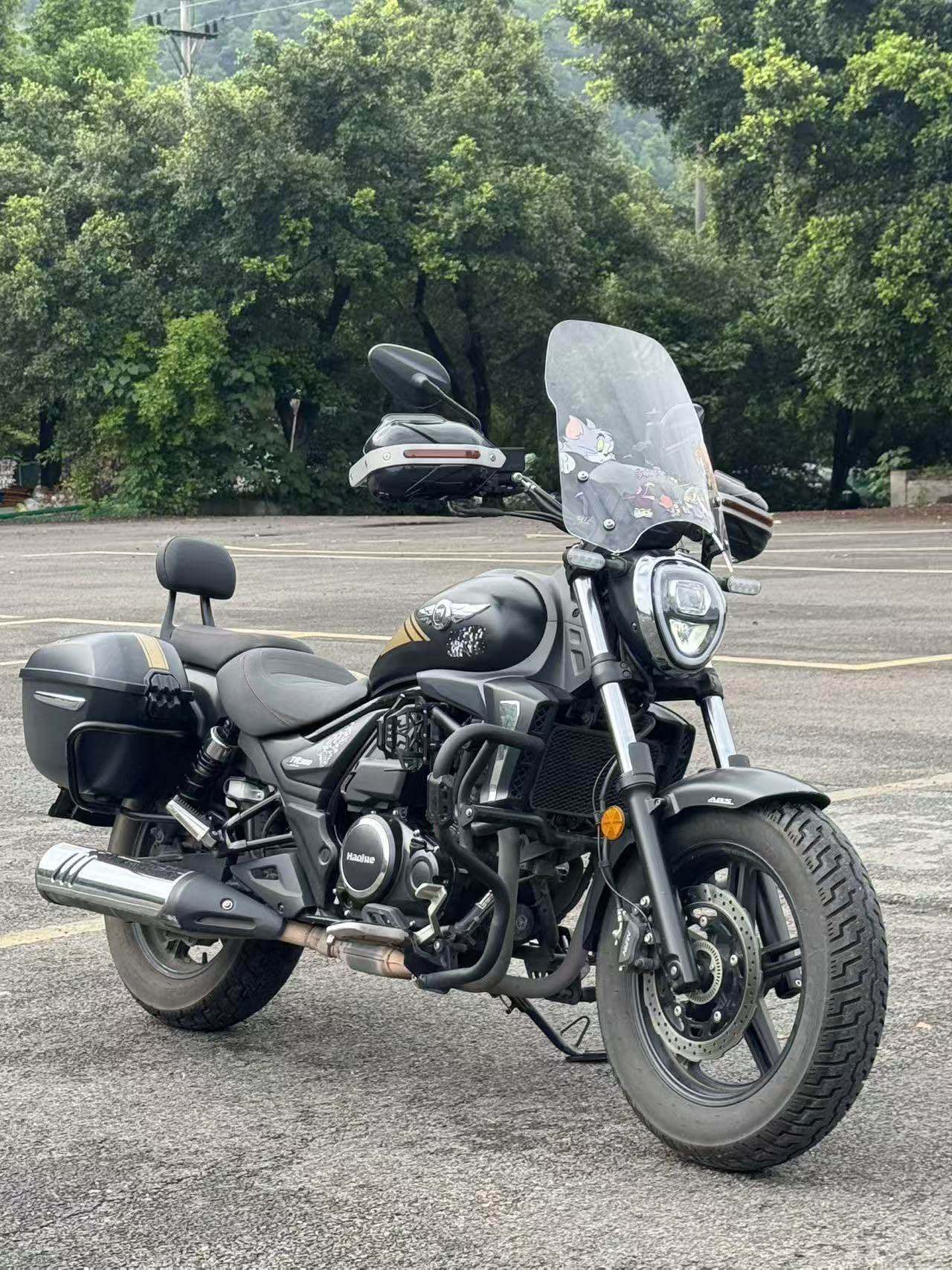 豪爵 TR300