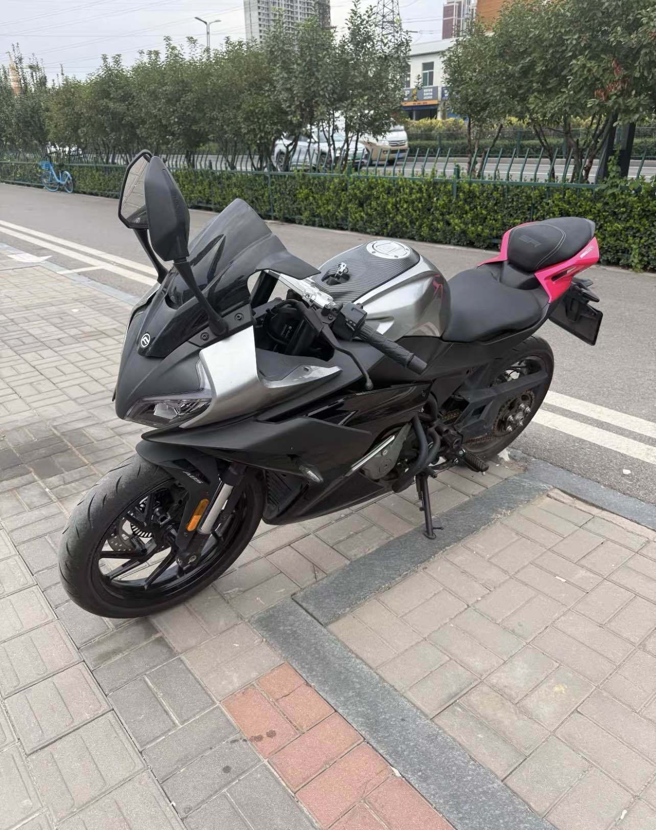 春风 250SR