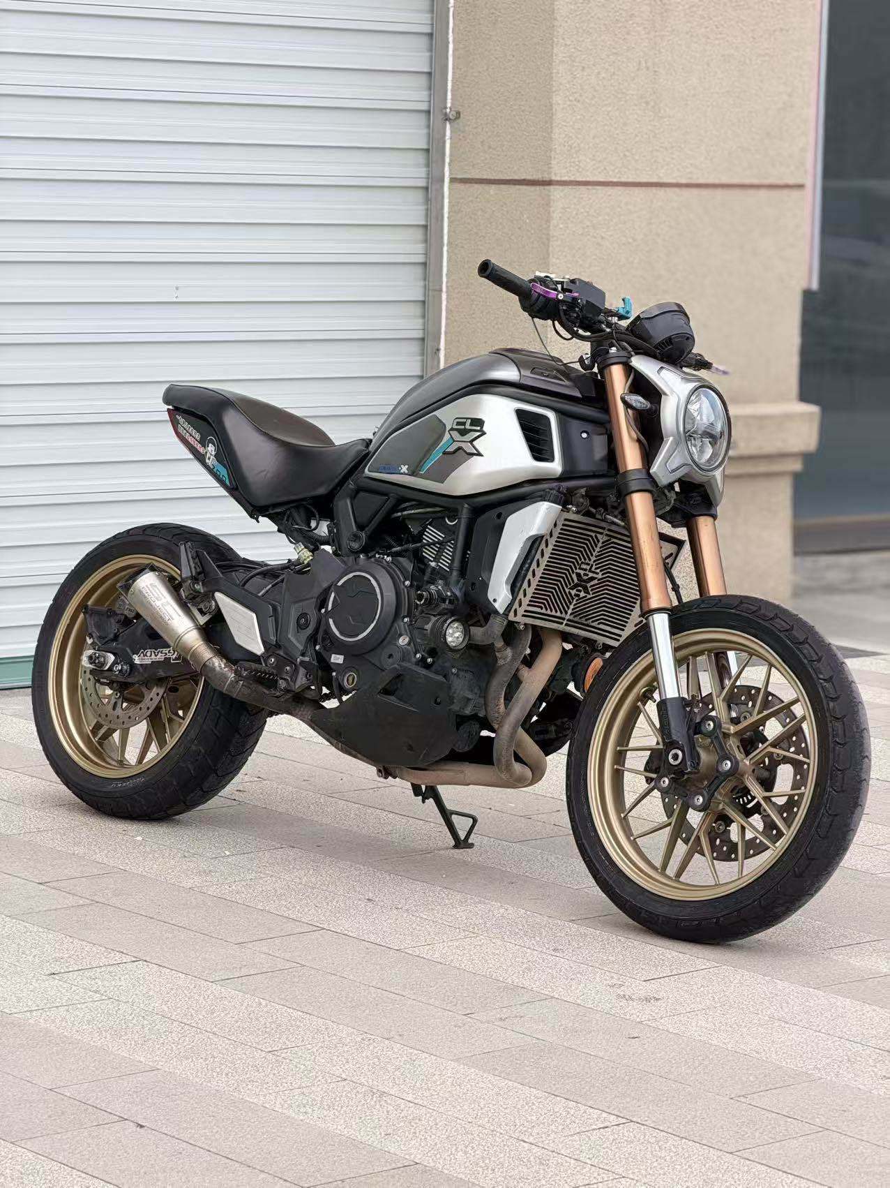 春风 700CL-X