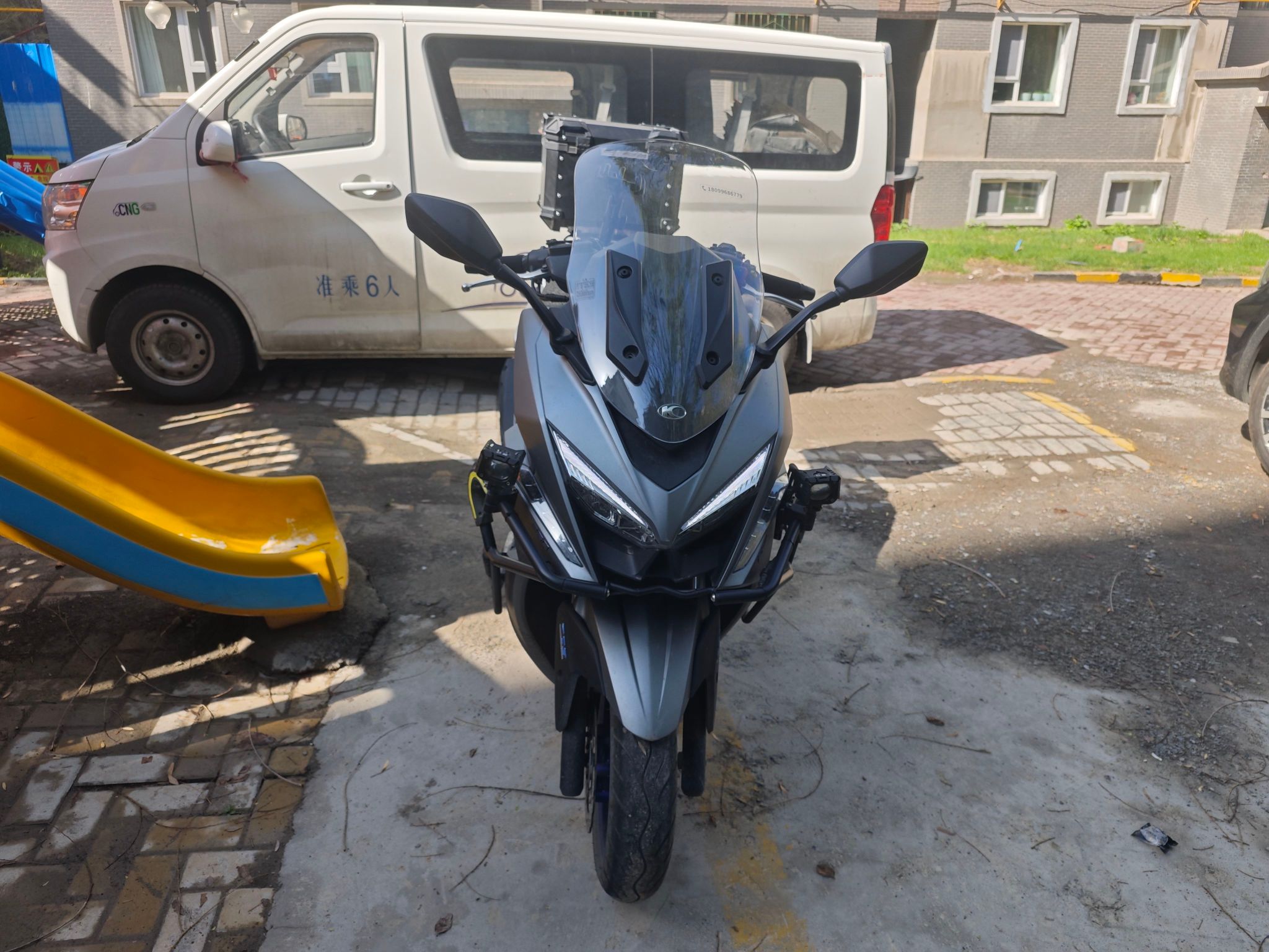 光阳 赛艇 ST250