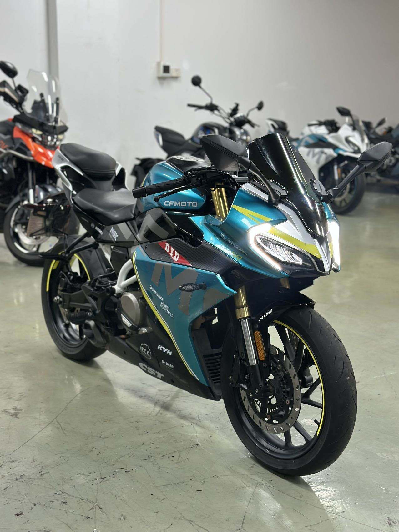 春风 250SR