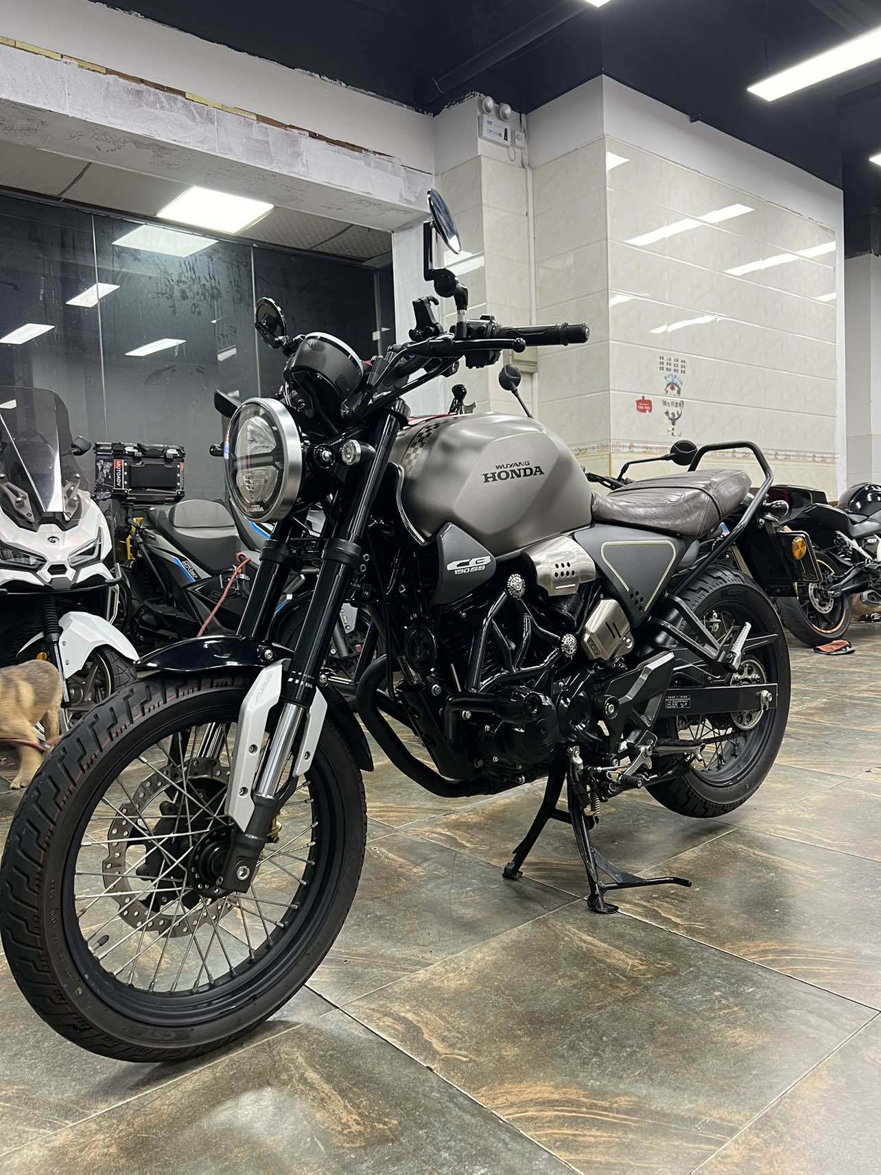五羊本田 鸷道 CB190SS