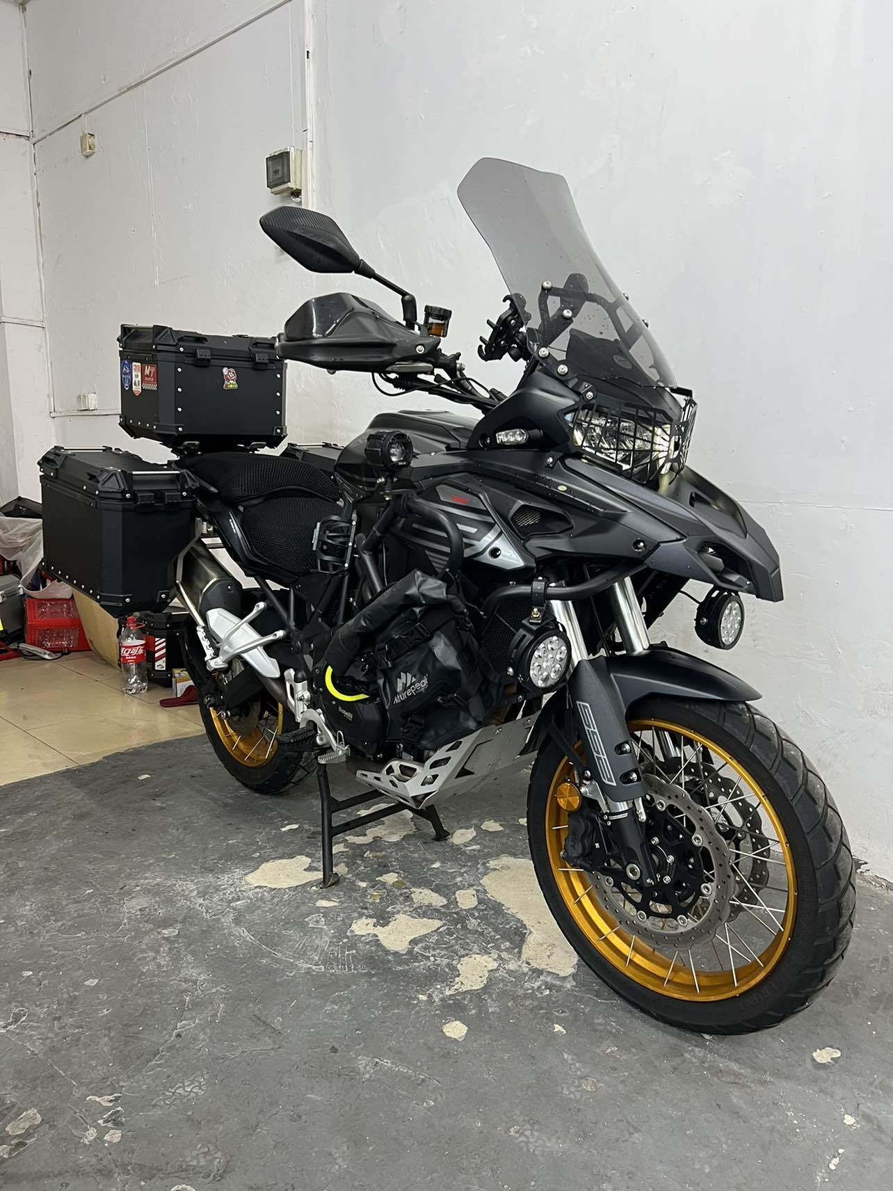 贝纳利 TRK552