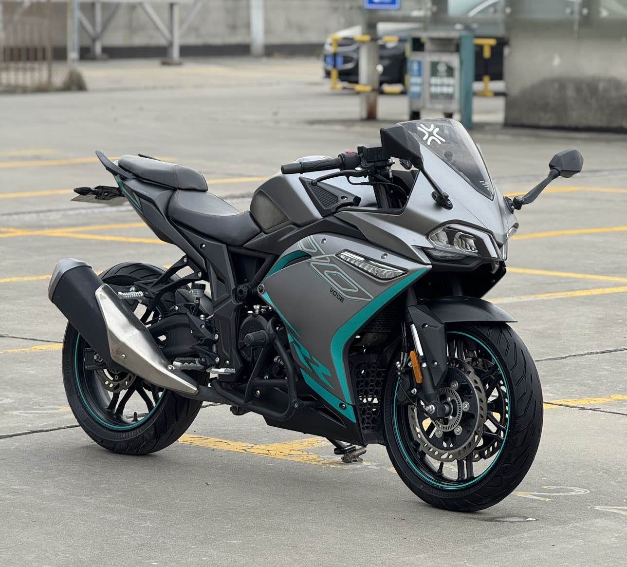 无极 300RR