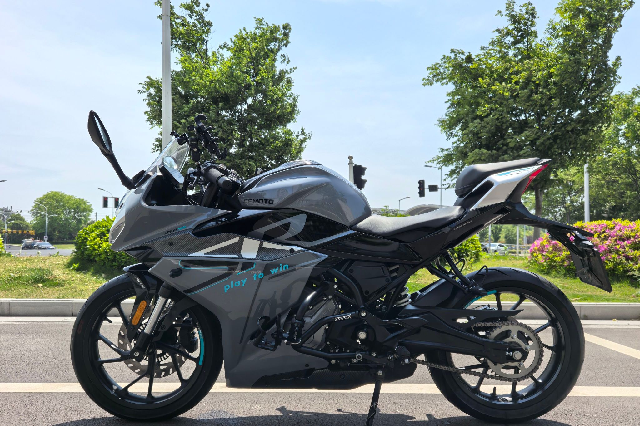 春风 250SR