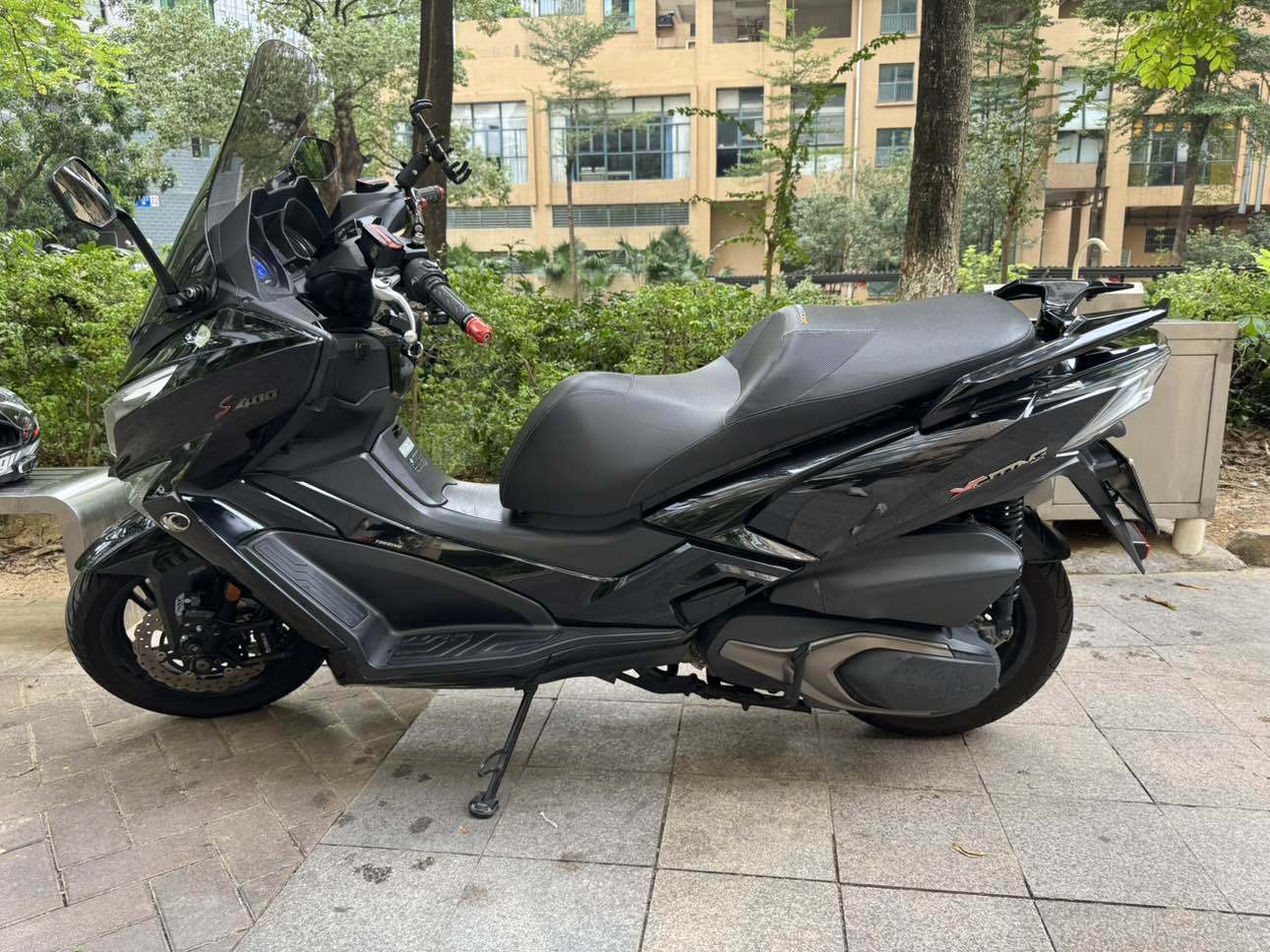 光阳 赛艇 S400
