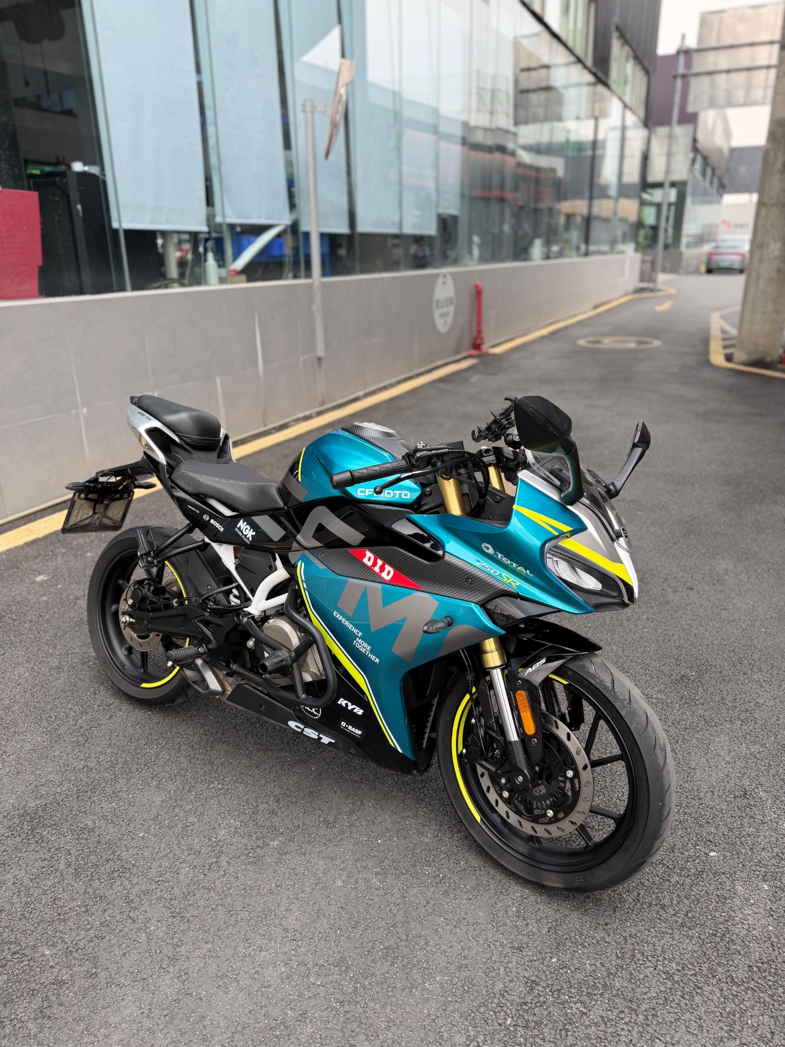 春风 250SR