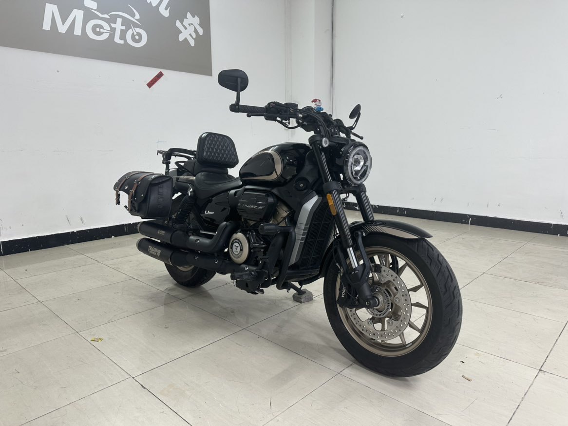 无极 CU250