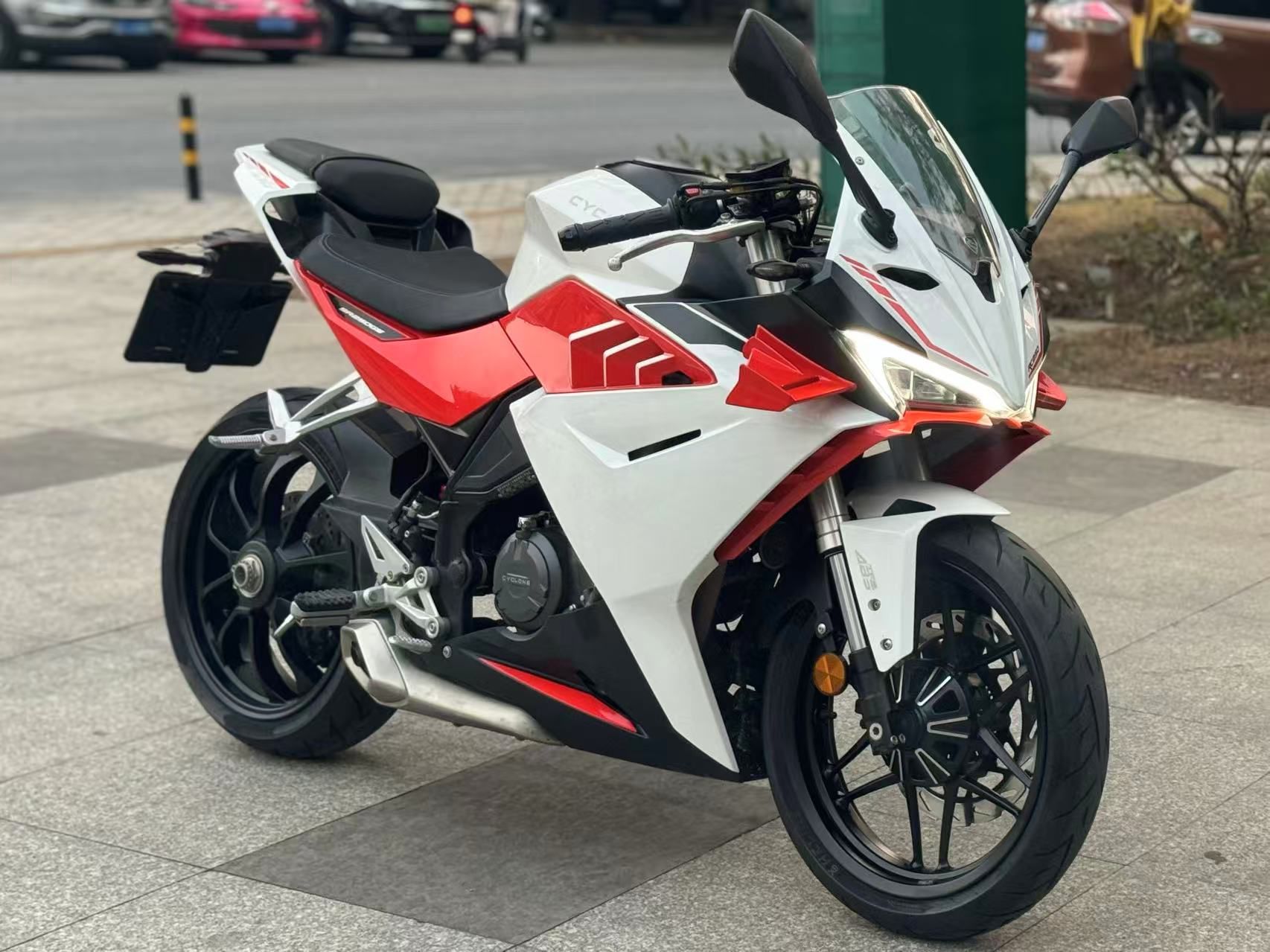 赛科龙 RC250