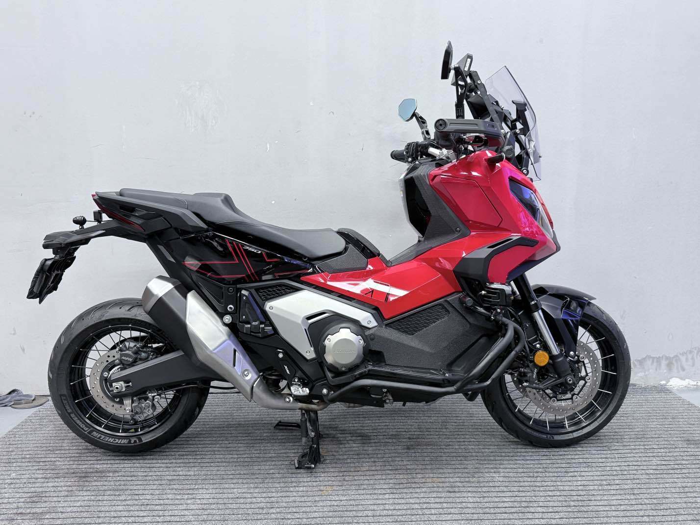 本田DREAMWING X-ADV 750