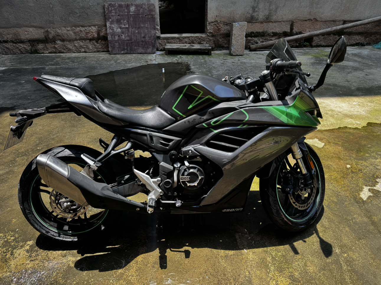 无极 250RR