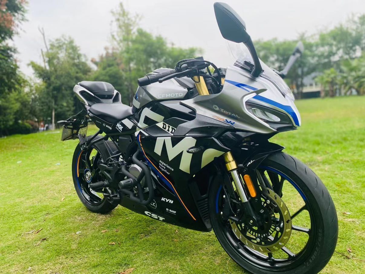 春风 250SR