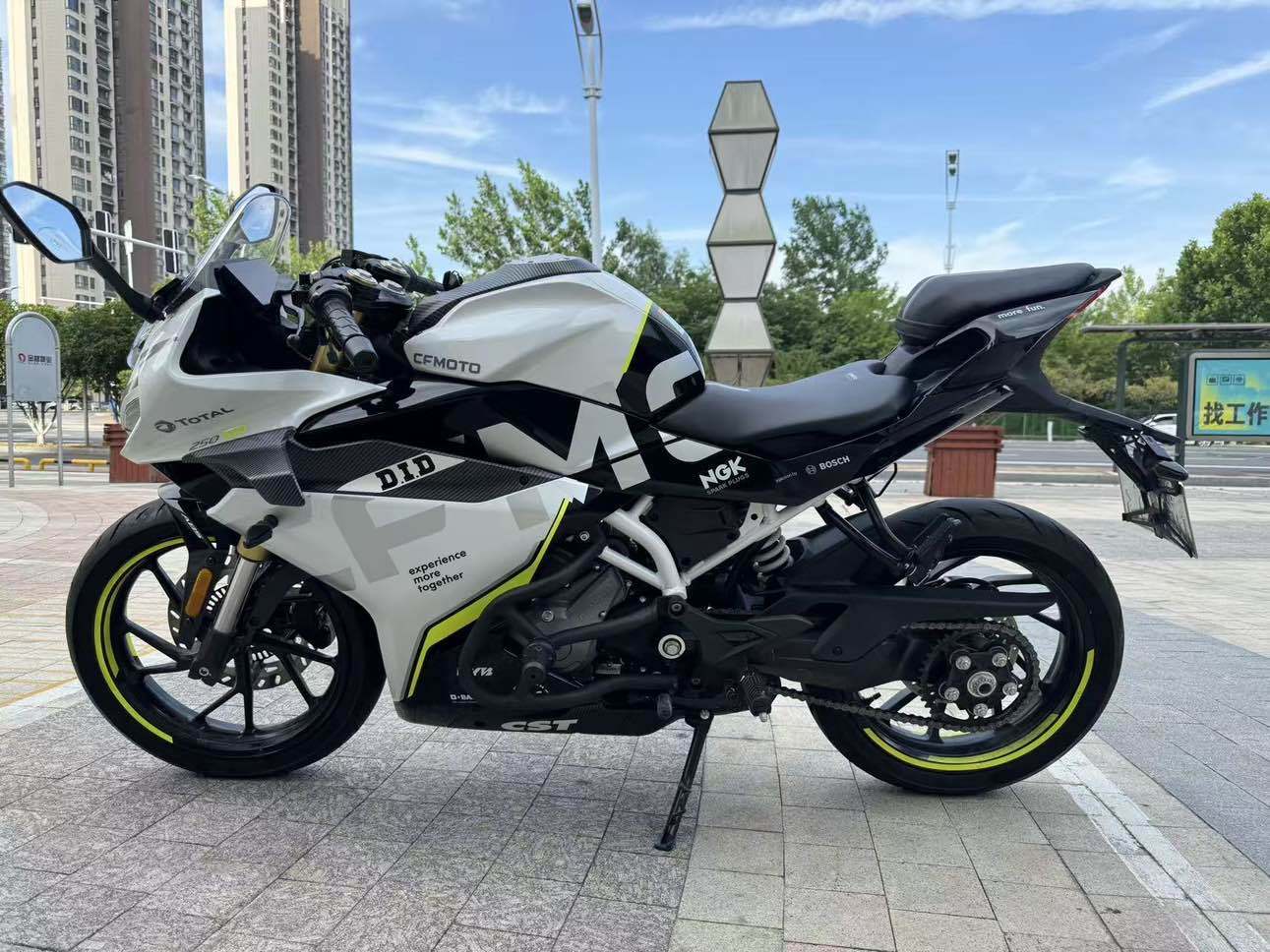 春风 250SR