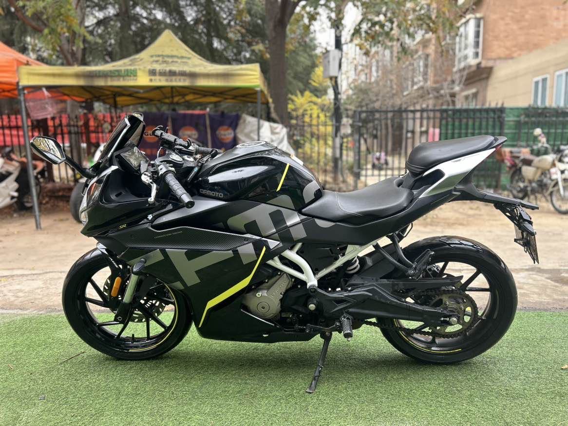 春风 250SR
