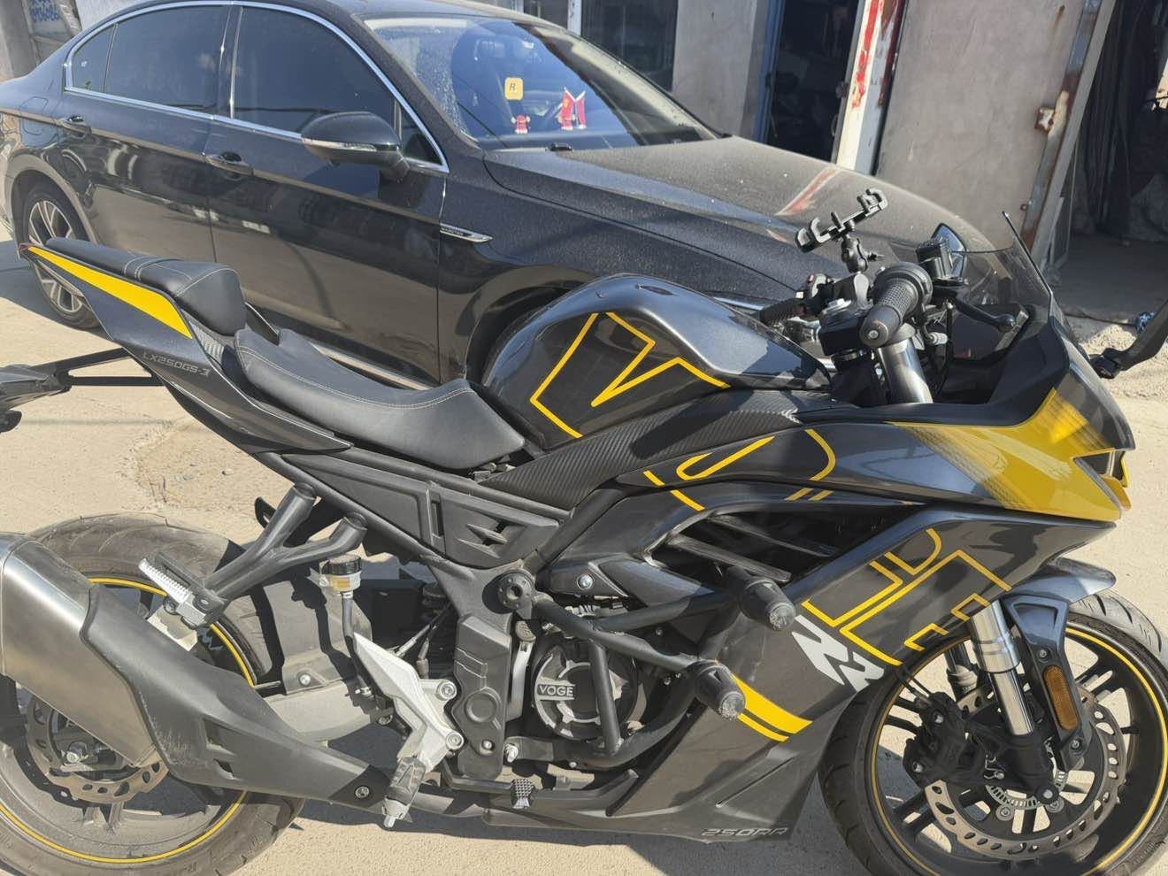 无极 250RR
