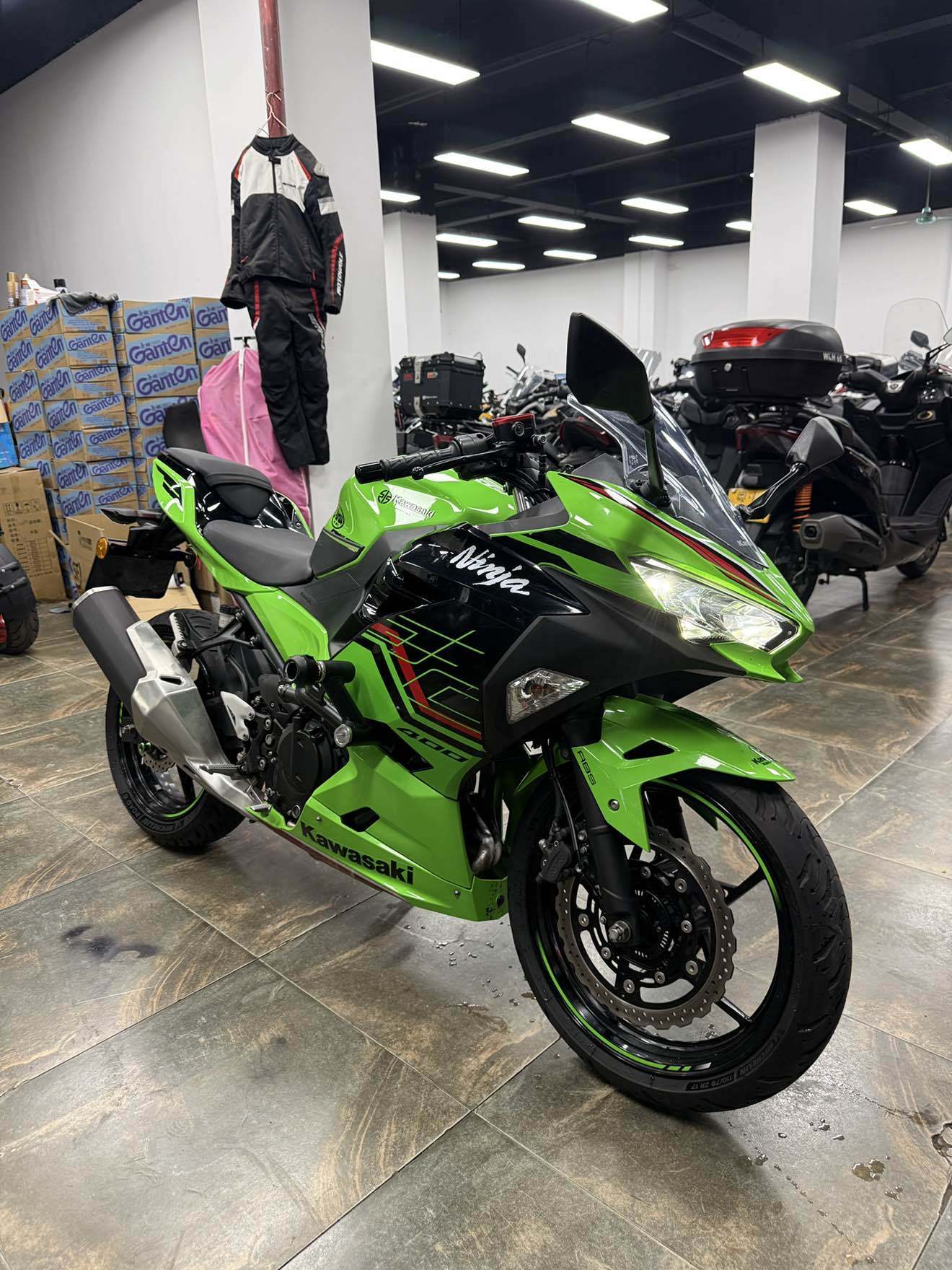 川崎 Ninja 400