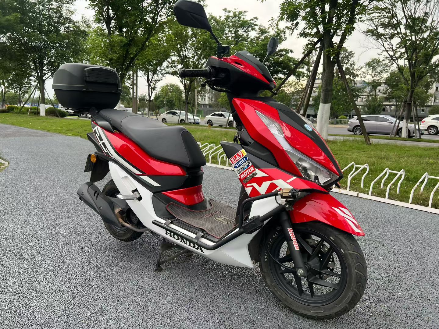 五羊本田 NX125