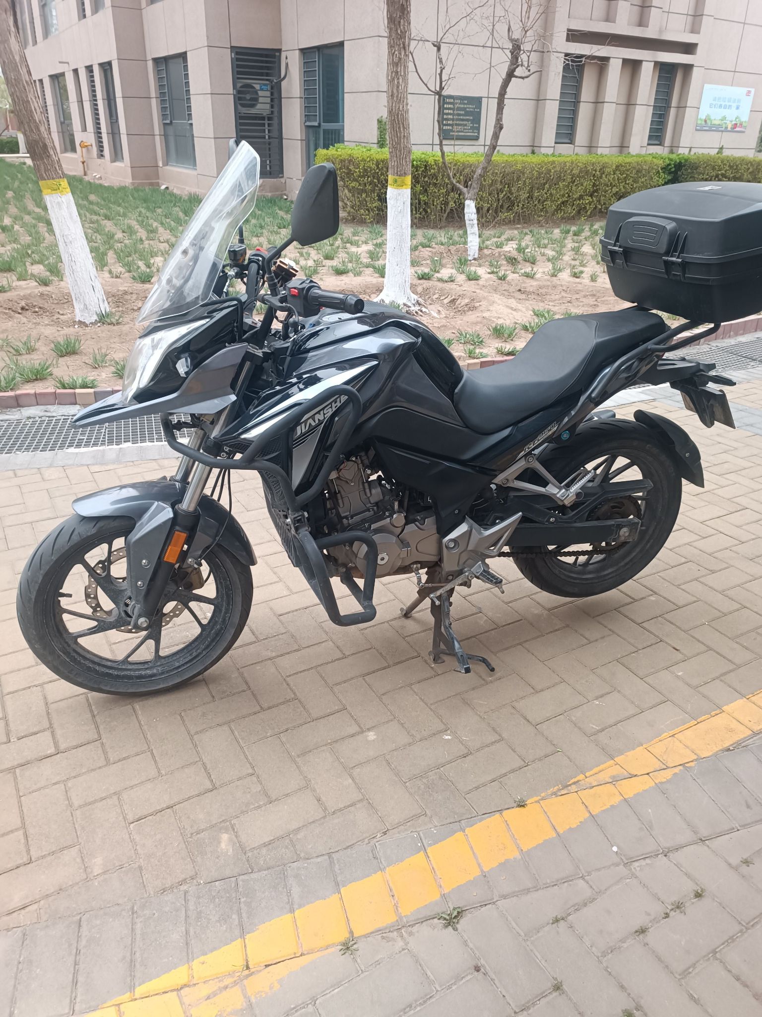 建设 RT250