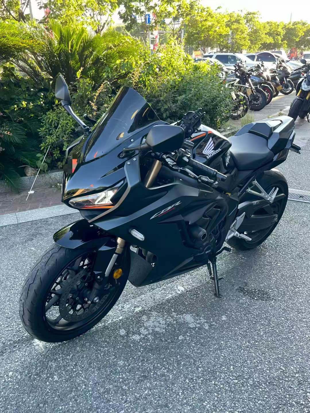 本田DREAMWING CBR650R
