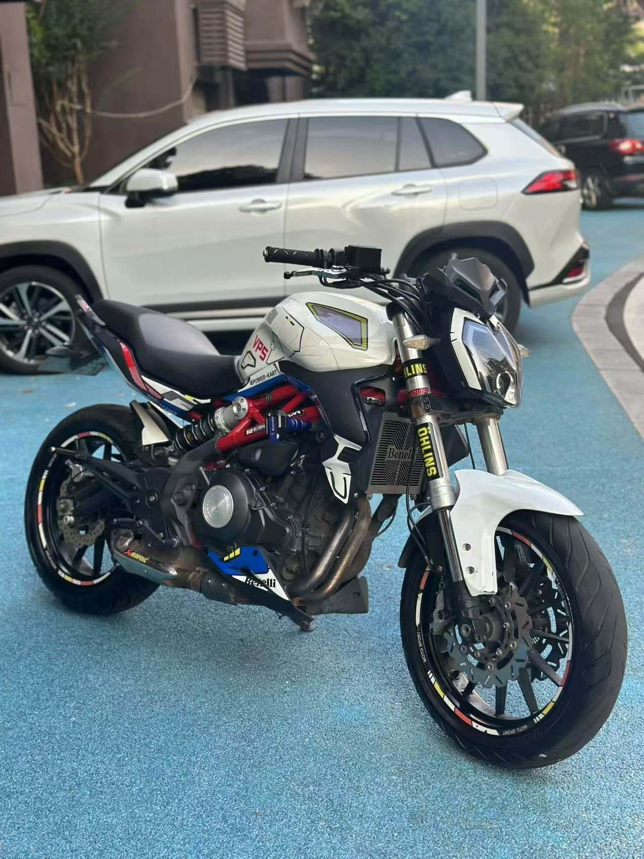 贝纳利 蓝宝龙 BN302S