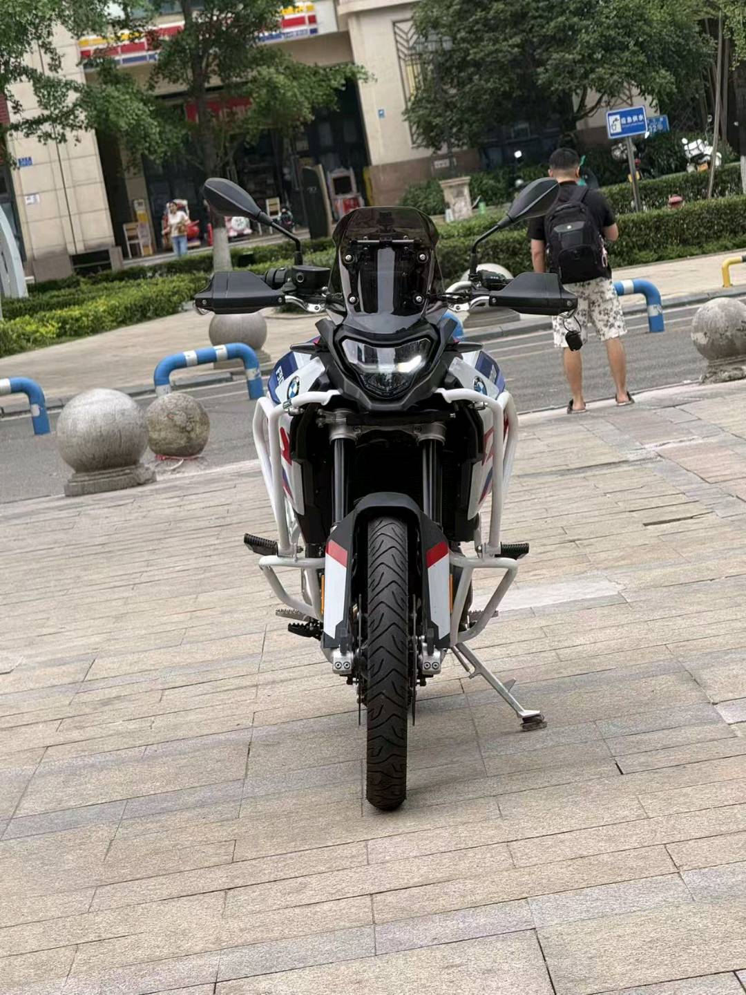 宝马 F 900 GS