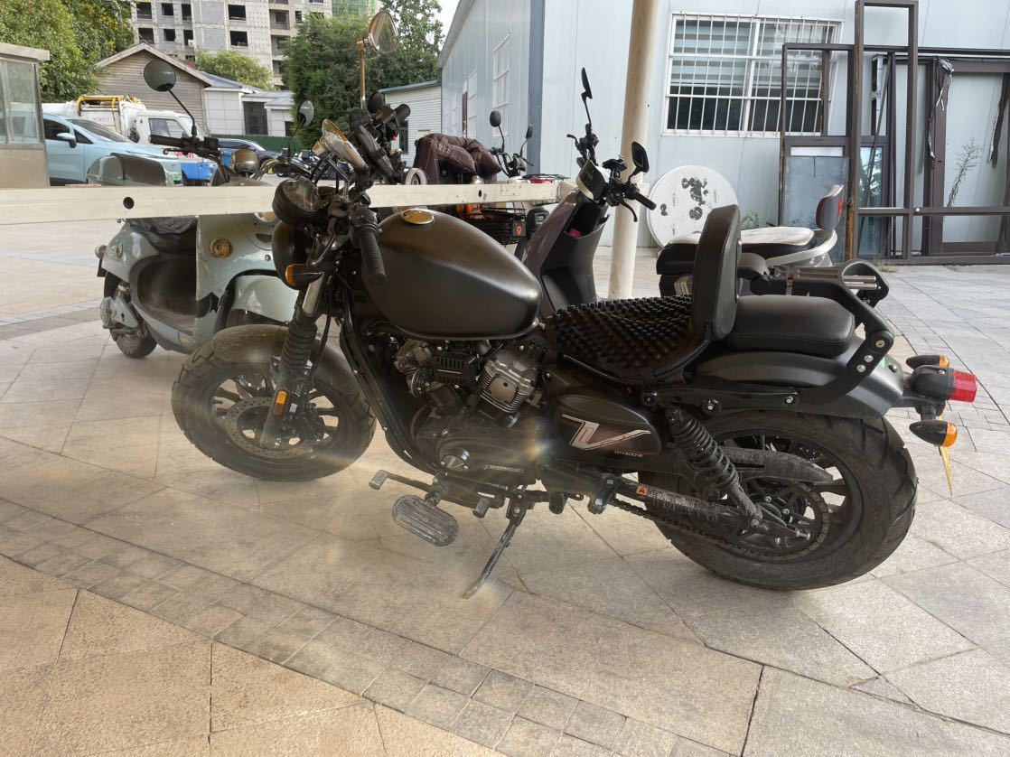 骁胜HYOSUNG GV300S