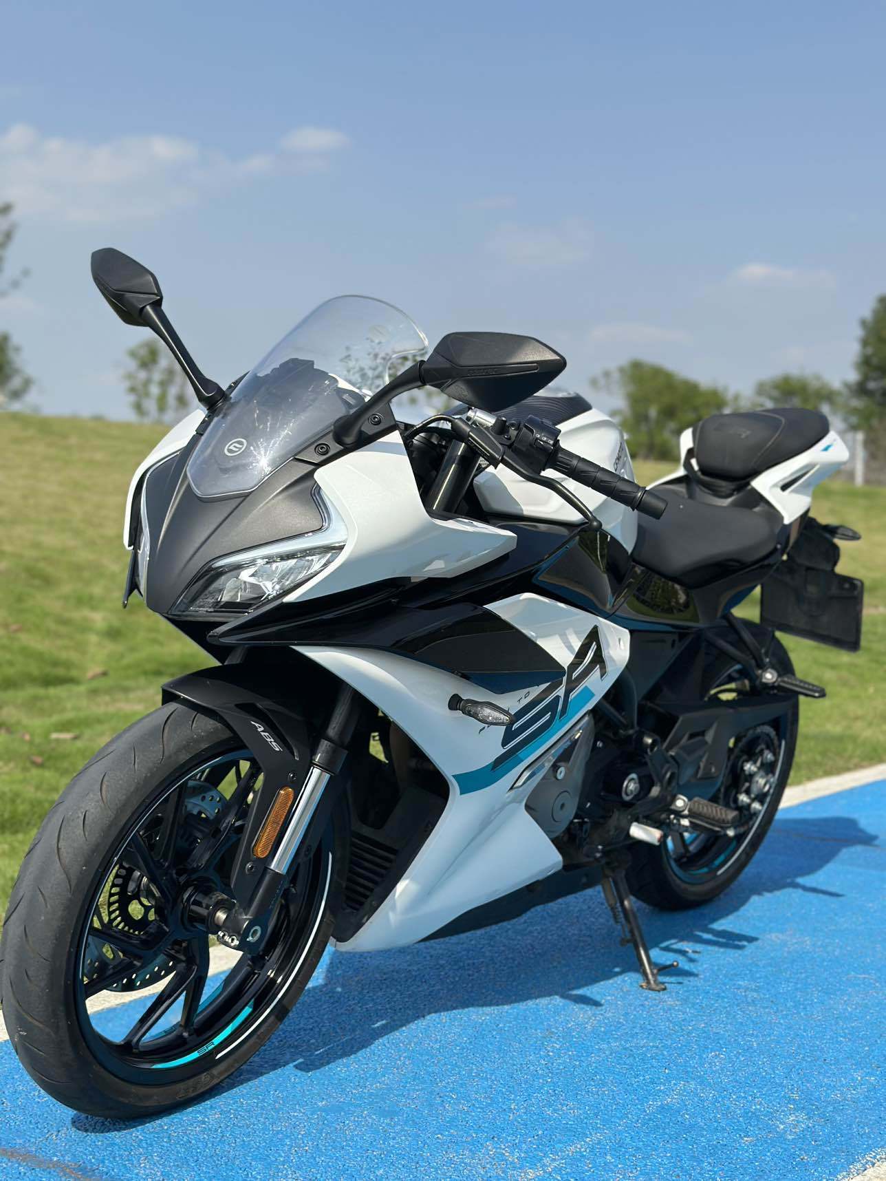 春风 250SR