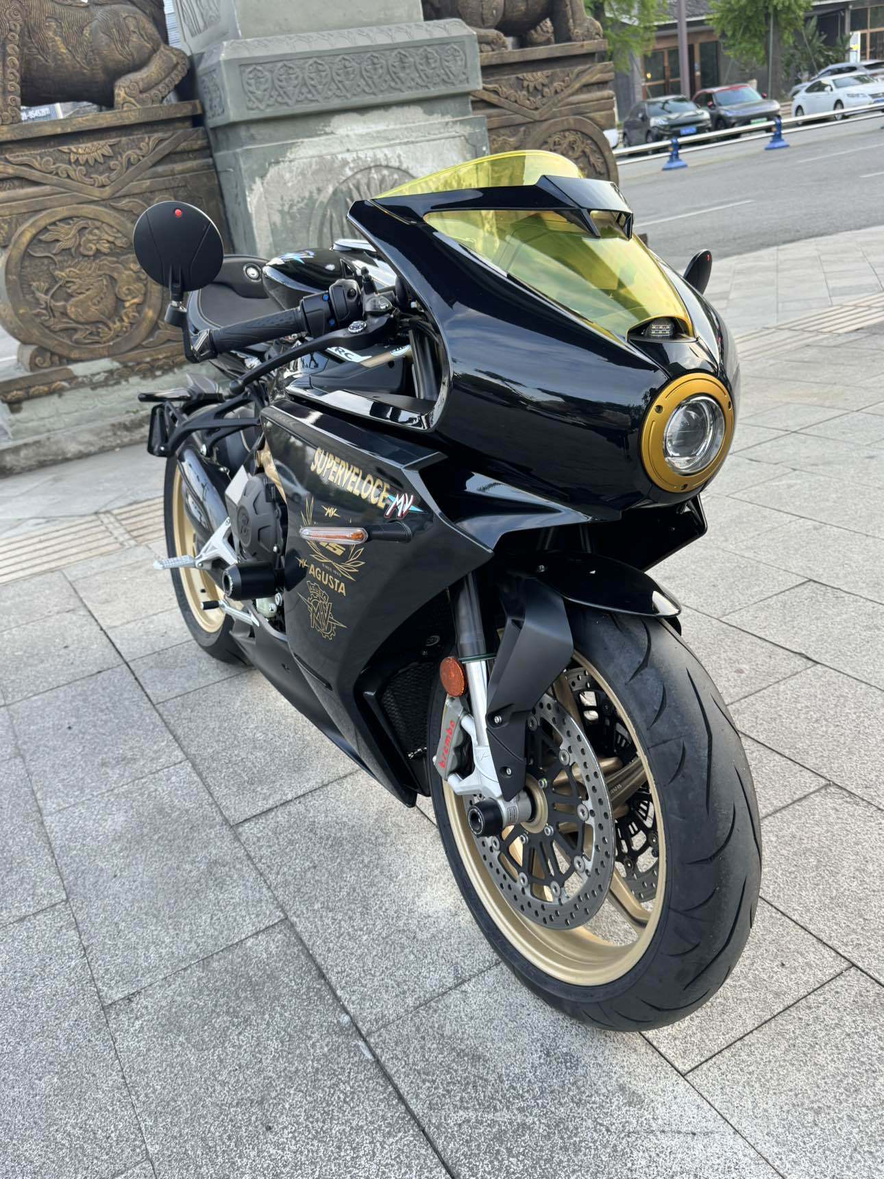 奥古斯塔 Superveloce 800