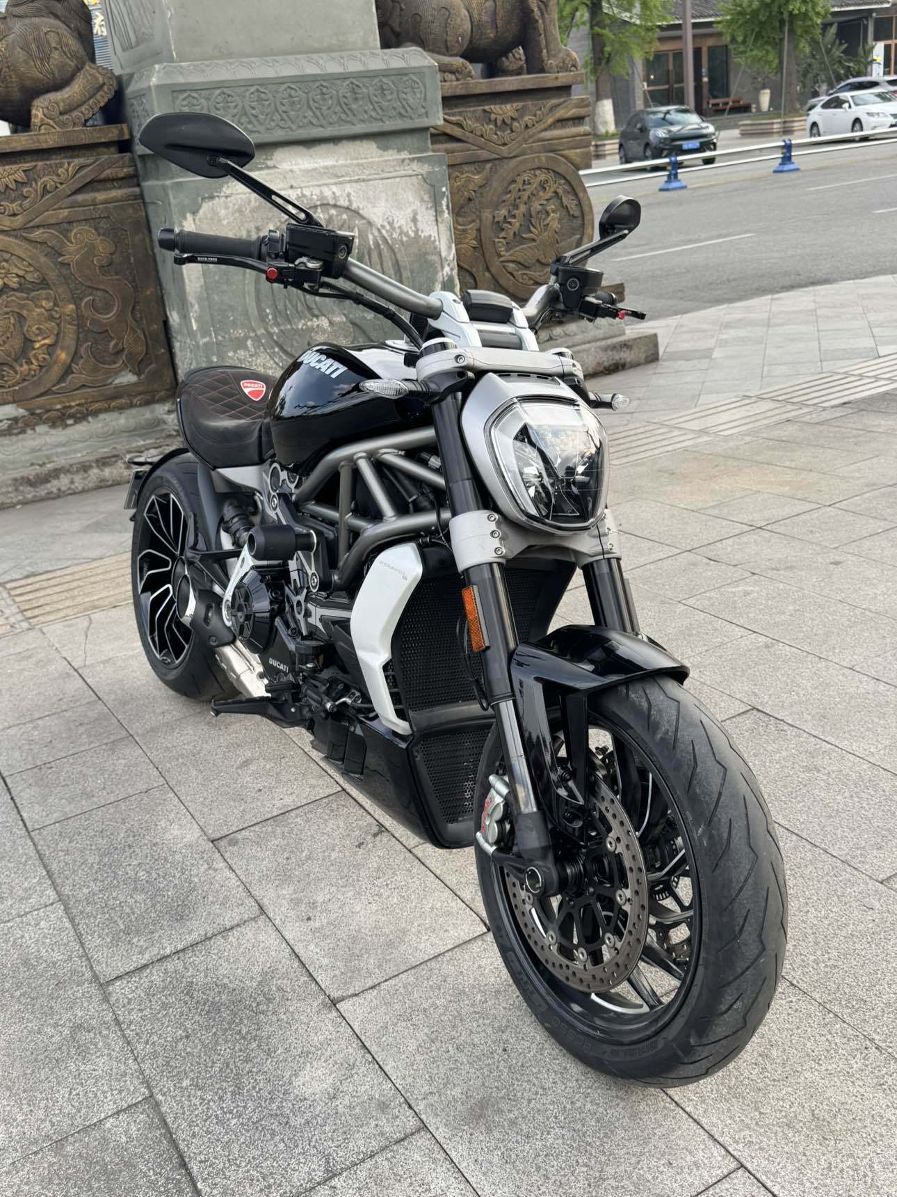 杜卡迪 XDiavel