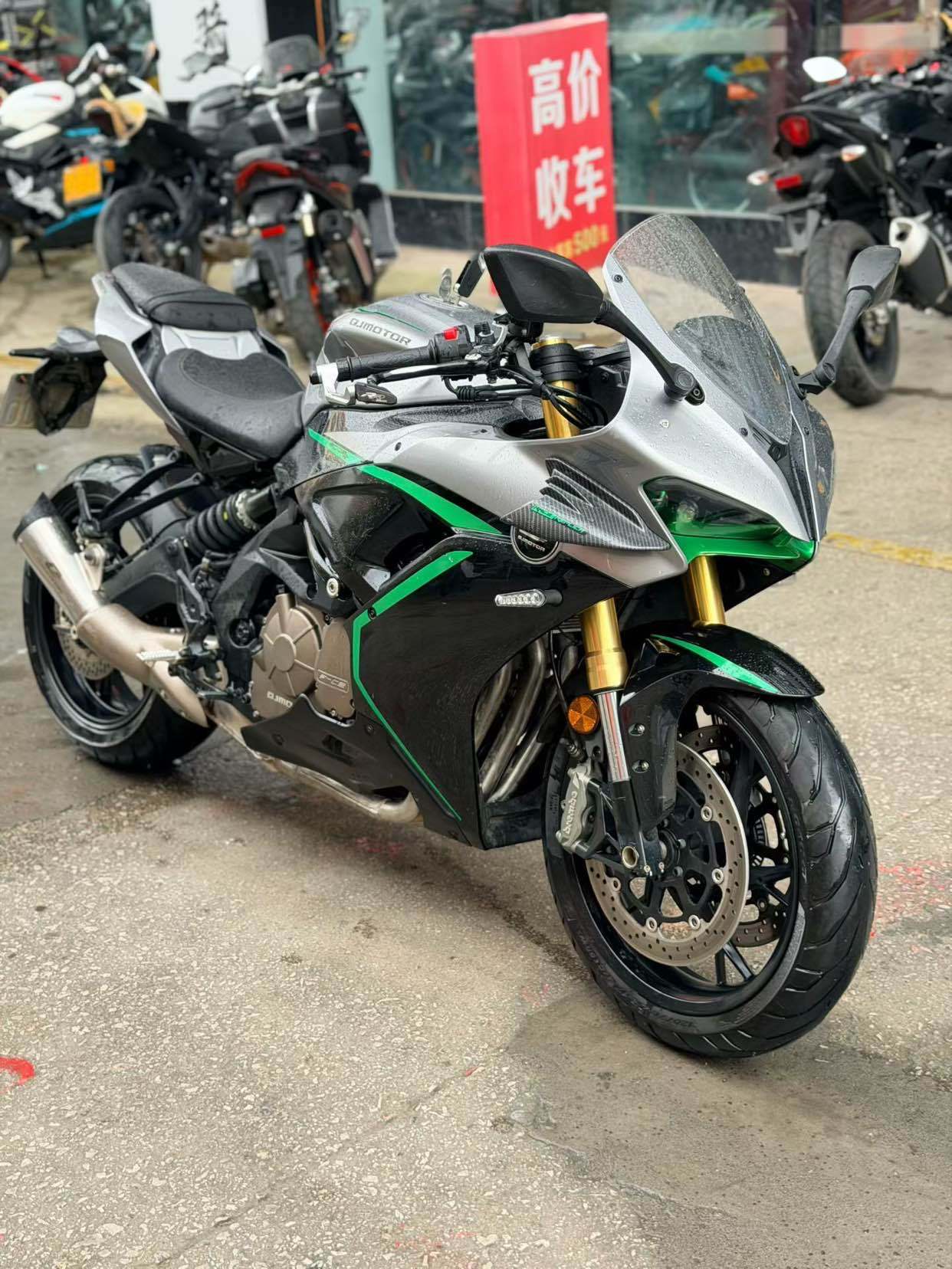 QJMOTOR 赛600