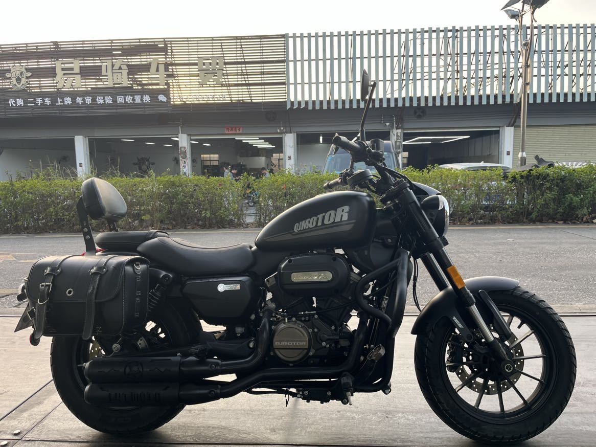 QJMOTOR 闪250