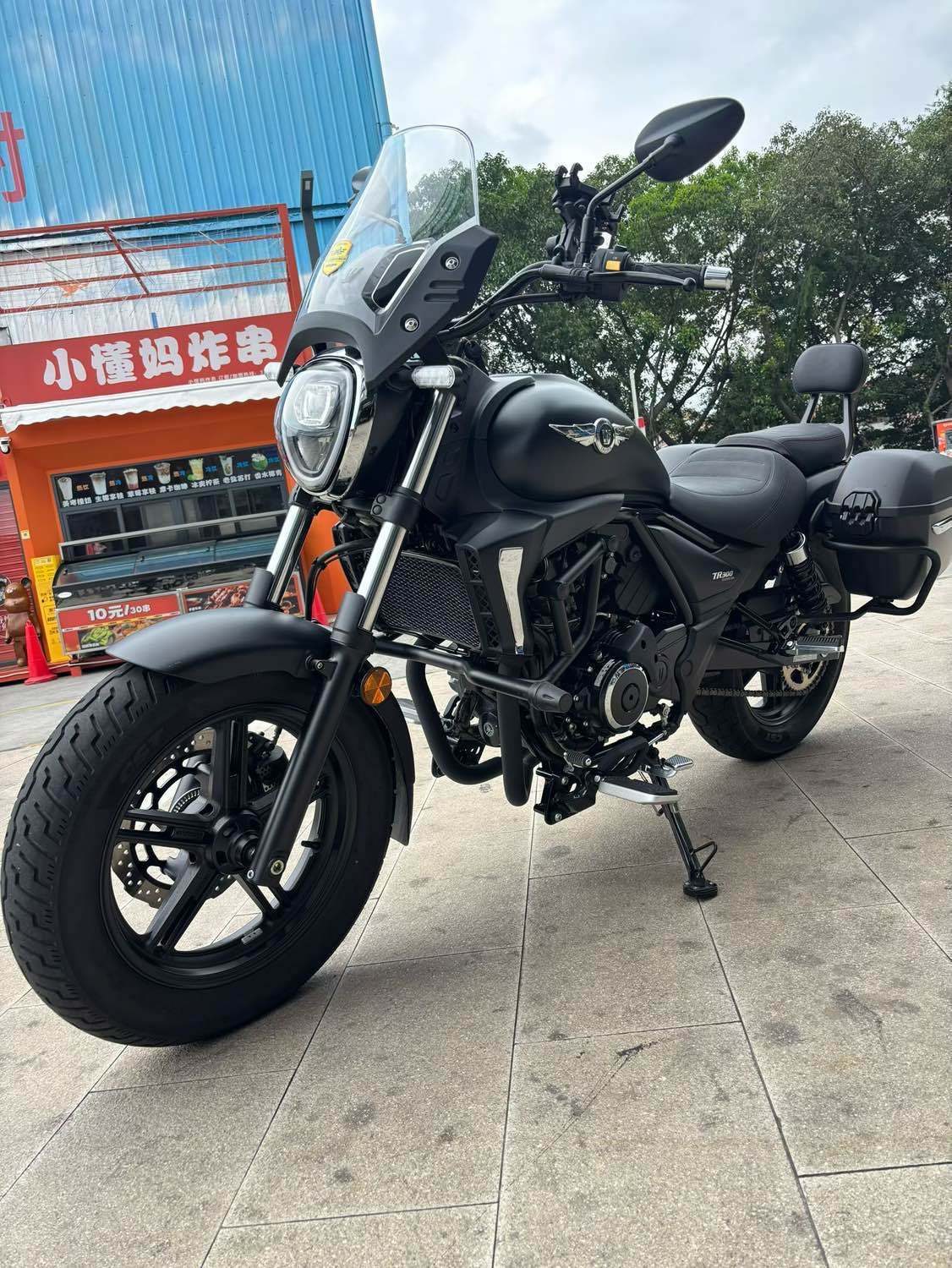 豪爵 TR300