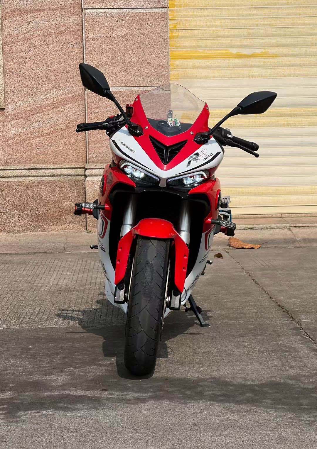 QJMOTOR 赛600