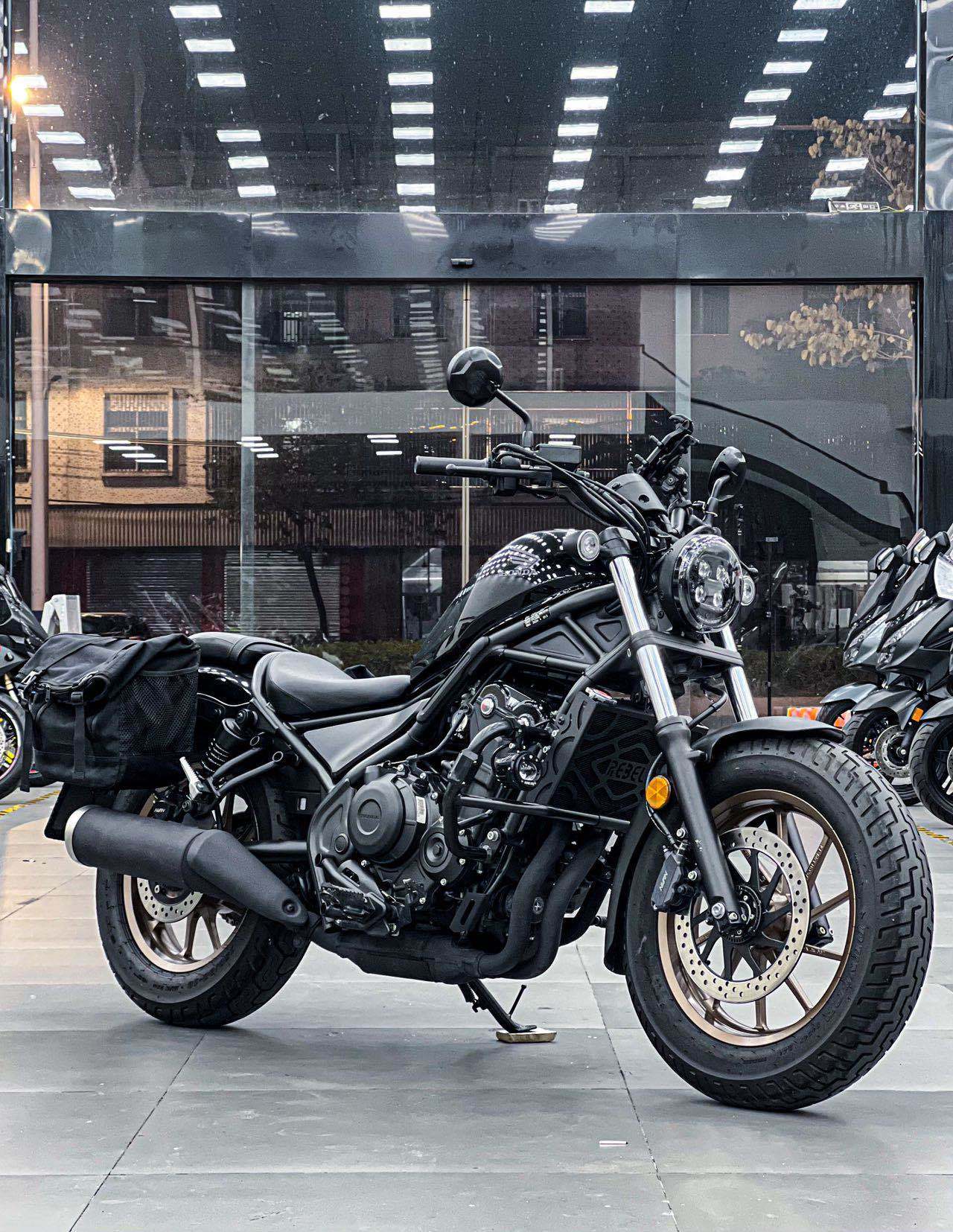 本田DREAMWING CM500