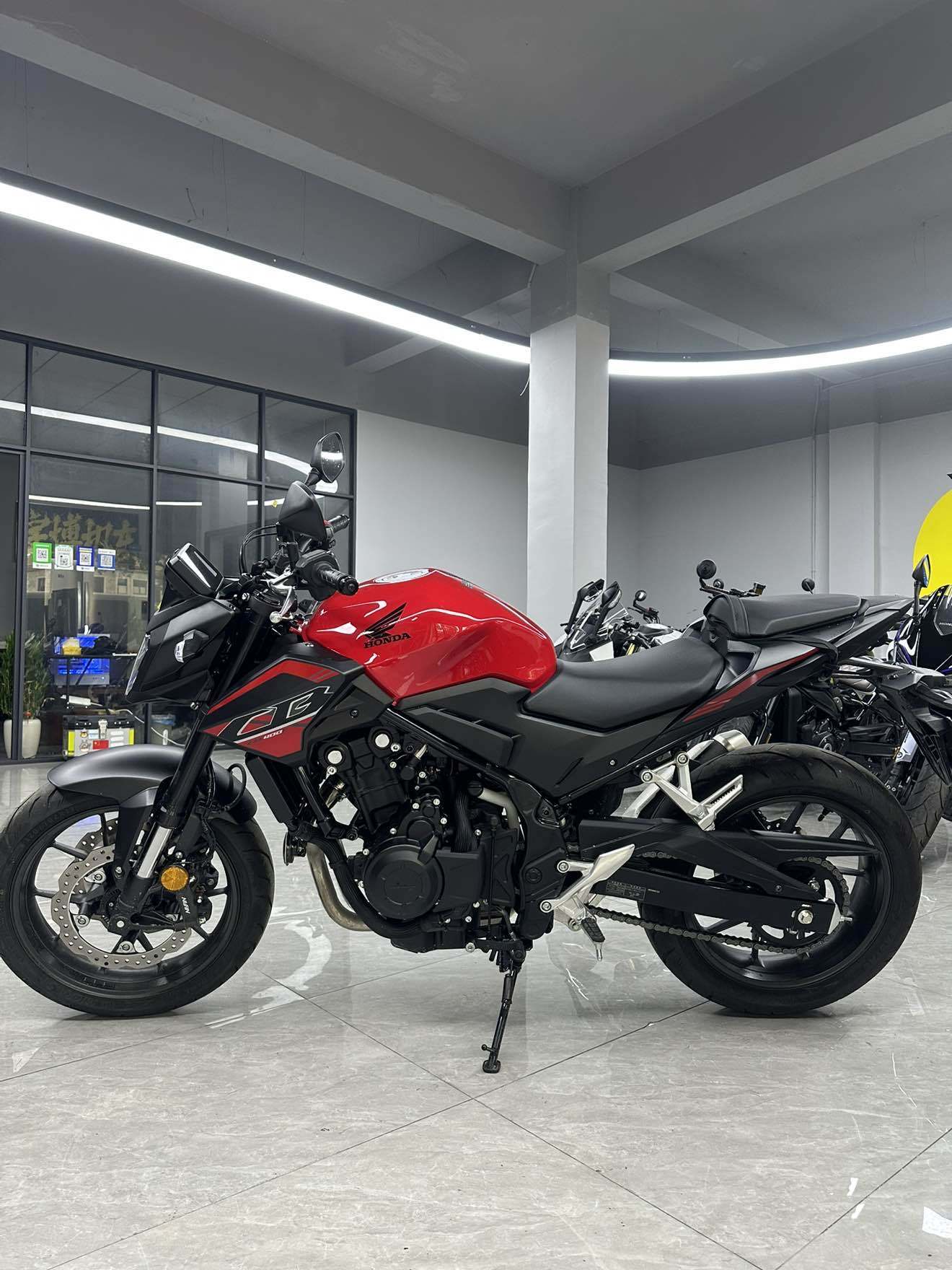 本田WING CB400F
