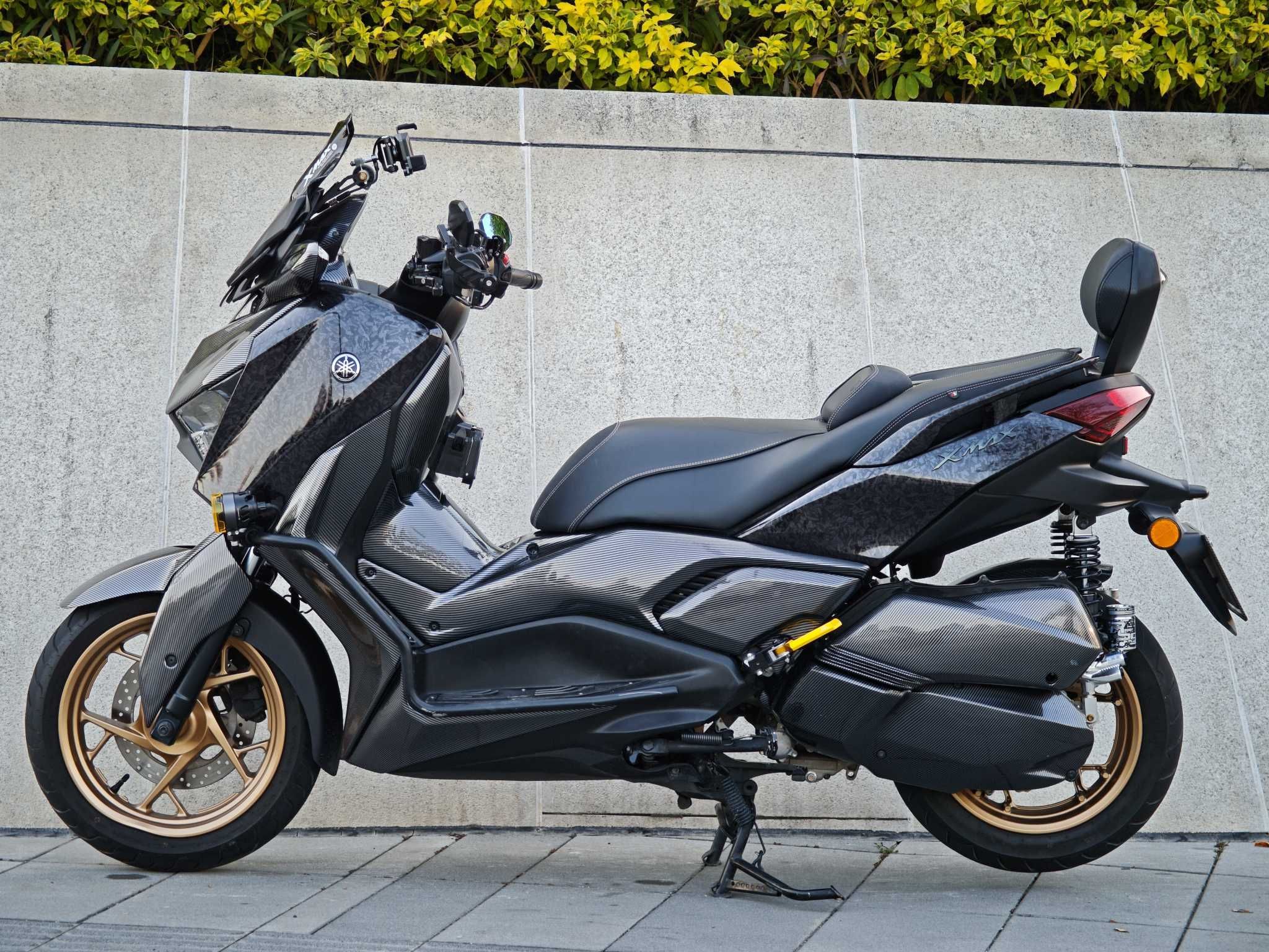 雅马哈 XMAX