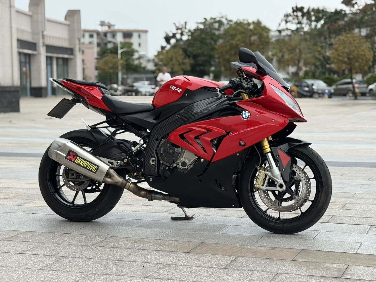 宝马 S 1000 RR