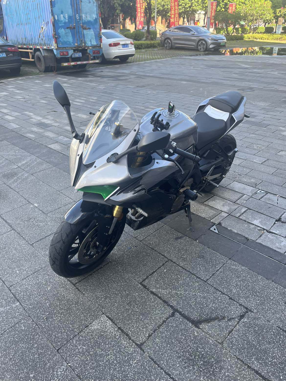 QJMOTOR 赛600