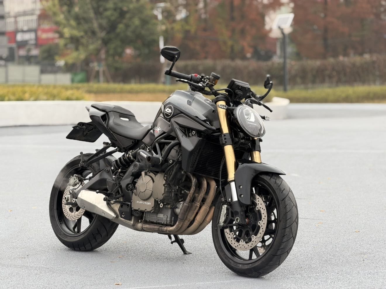 QJMOTOR 追600